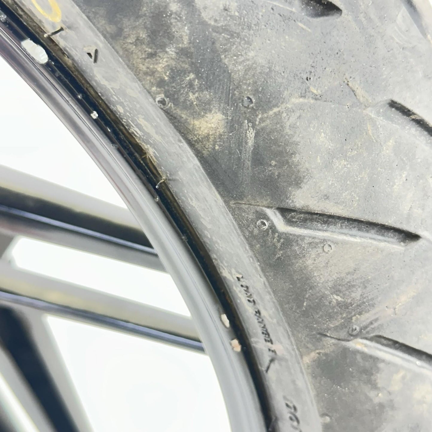 2016 - 2019 DUCATI PANIGALE 959 FRONT WHEEL RIM TIRE BLACK STOCK *DAMAGED*