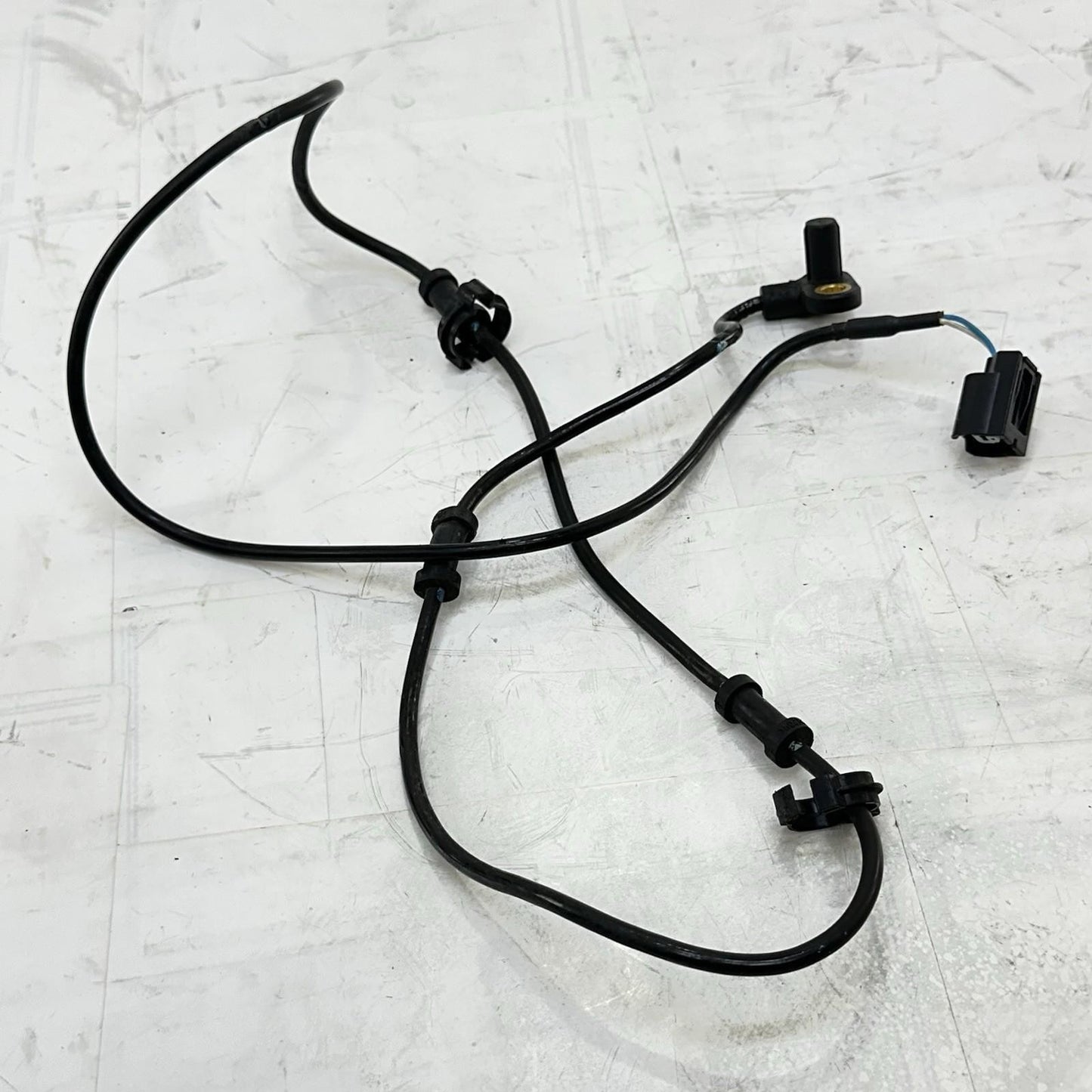 2017 - 2019 HONDA CBR1000RR REAR ABS BRAKE SENSOR BACK WHEEL SPEED WIRE STOCK