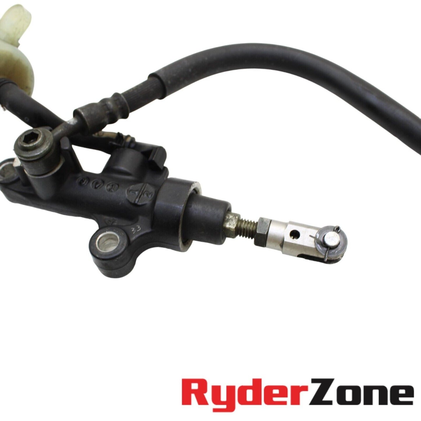 2004 - 2006 YAMAHA YZF R1 REAR BACK BRAKE MASTER CYLINDER FLUID RESERVOIR OEM