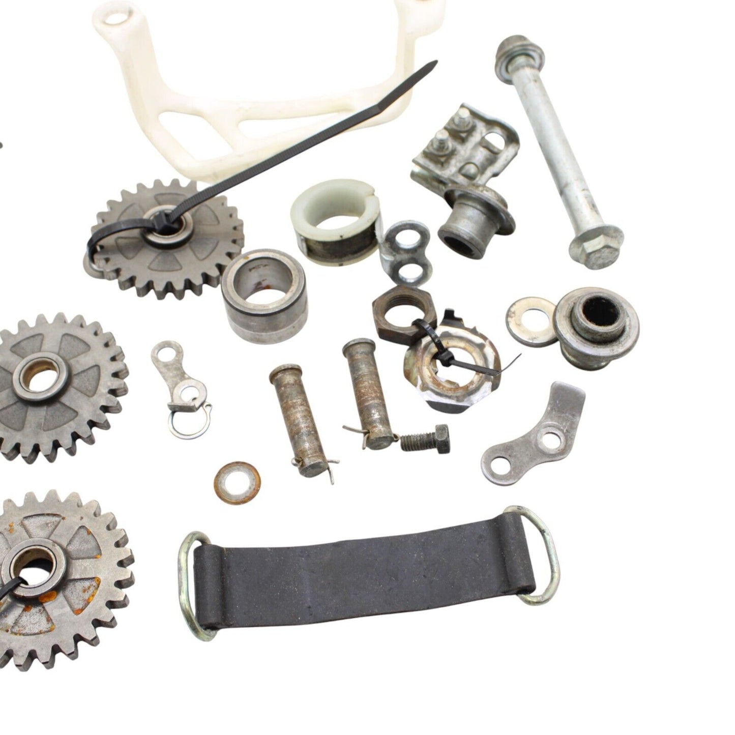 1996 - 2001 Suzuki RM80 GEARS ASSEMBLY NUT BOLTS FUEL PETCOCK