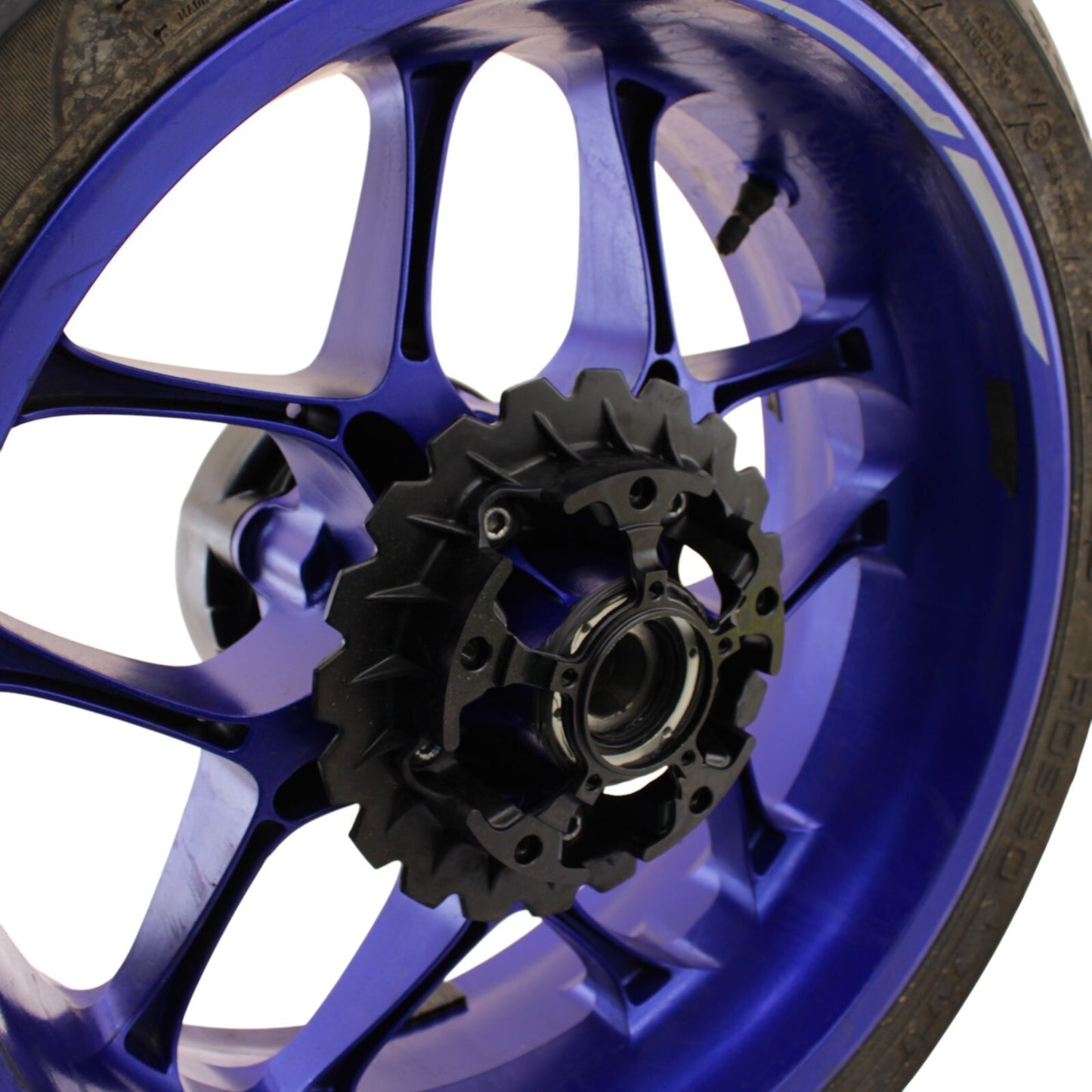 2020 - 2024 YAMAHA YZF R1 R1M REAR WHEEL RIM TIRE ROTOR SPROCKET ASSEMBLY BLUE