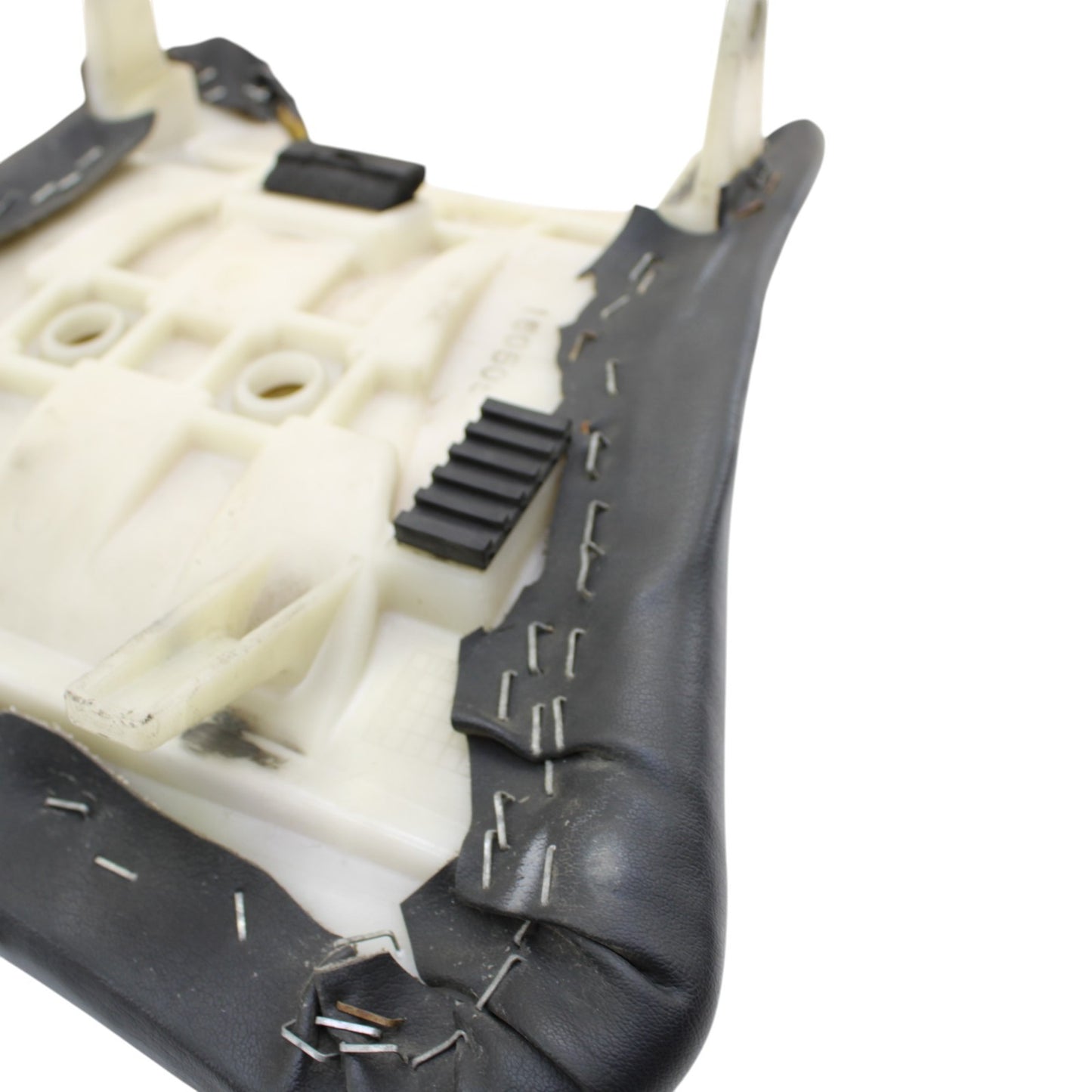 2003 2004 SUZUKI GSXR 1000 FRONT DRIVER SEAT PILLION BLACK STOCK