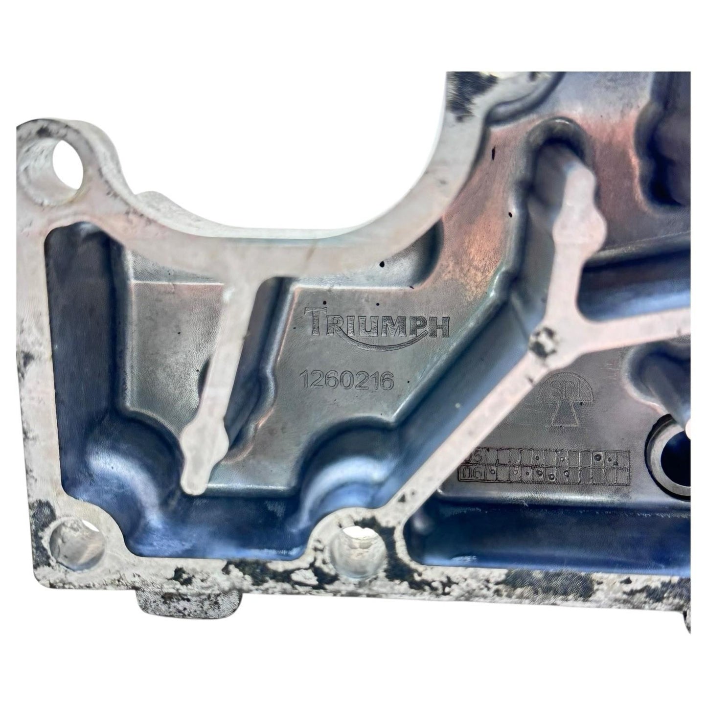 2006 - 2008 TRIUMPH DAYTONA 675 ENGINE BREATHER COVER MOTOR VALVE OEM T1260216