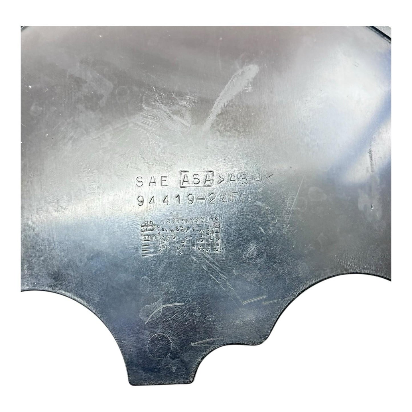 1999 - 2007 SUZUKI HAYABUSA HEADLIGHT UNDER COWL LOWER FRONT FAIRING PLASTIC