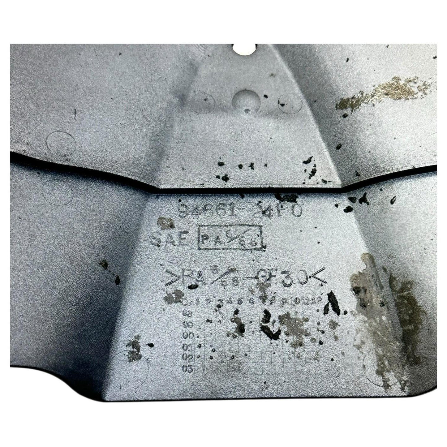 1999 - 2007 SUZUKI HAYABUSA BELLY PAN COVER BOLTS GREY 94661-24F0 *SCUFFED*