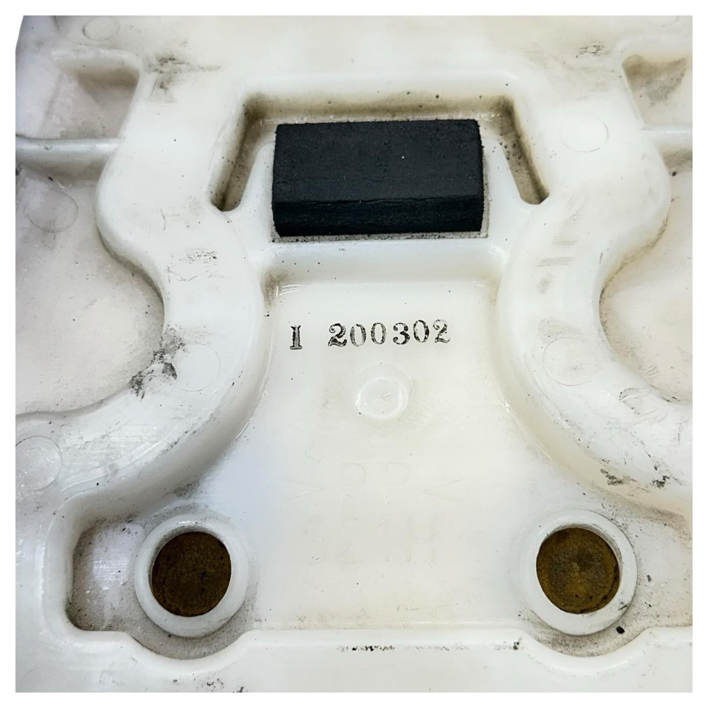 2007 2008 SUZUKI GSXR 1000 FRONT DRIVER SEAT PAD SADDLE PILLION BLACK