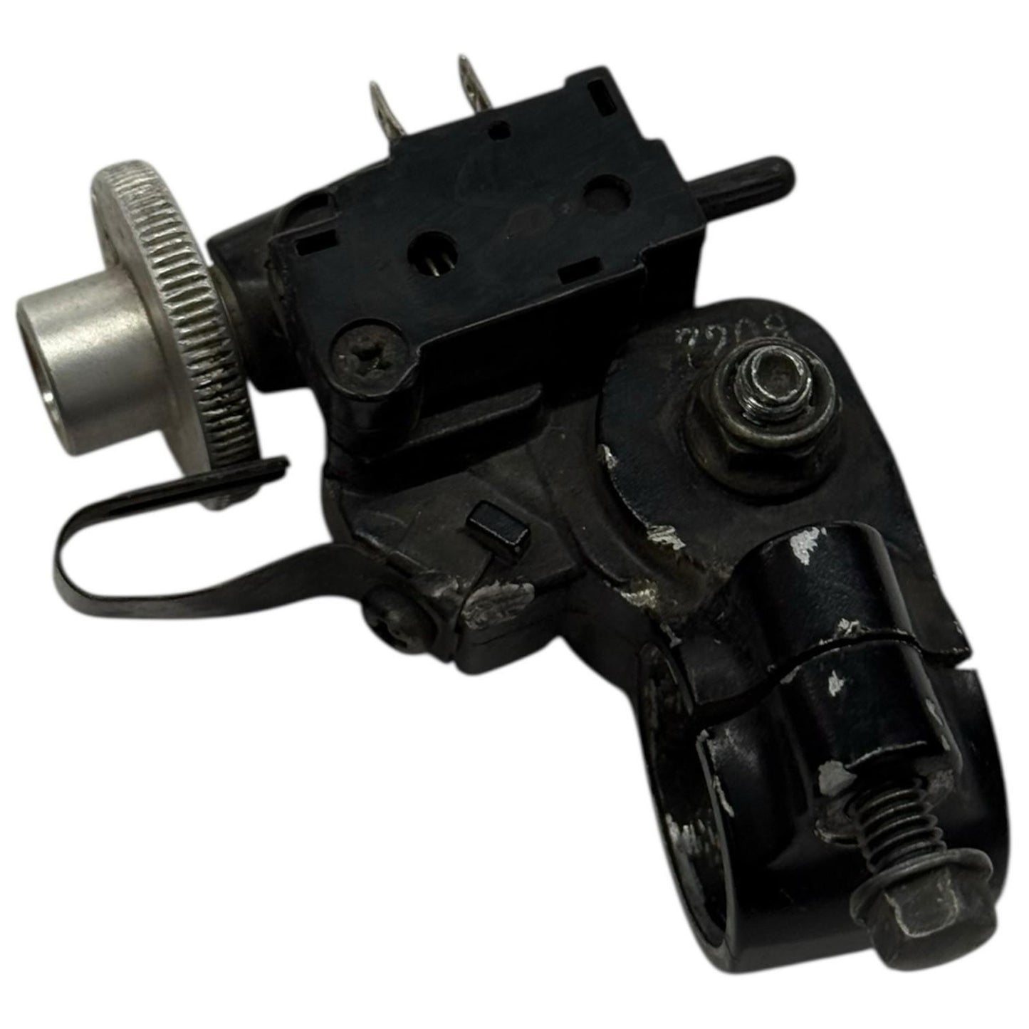 2007 2008 YAMAHA YZF R1 CLUTCH PERCH MOUNT BRACKET LEFT SIDE BLACK SENSOR