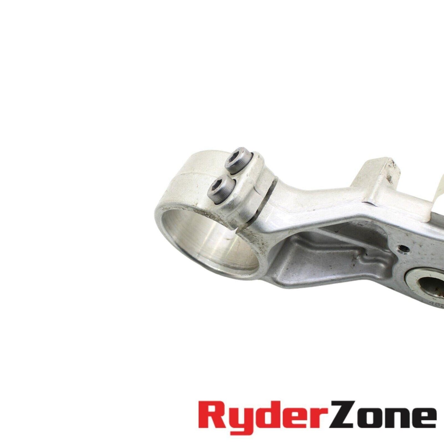 2004 - 2006 YAMAHA YZF R1 TRIPLE TREE CLAMP FRONT FORKS LOWER STEM STRAIGHT