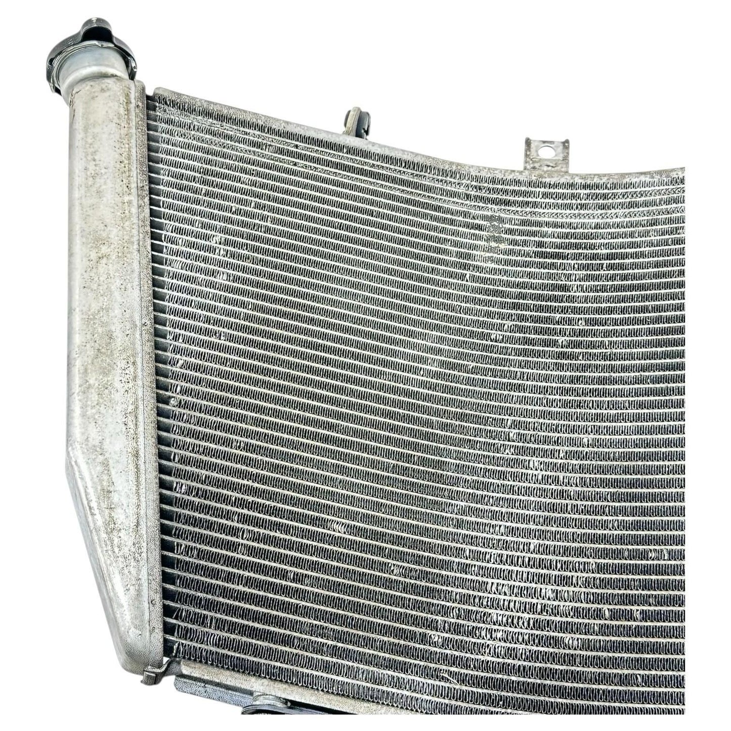 2007 2008 SUZUKI GSXR 1000 RADIATOR ENGINE COOLING SYSTEM MOTOR COOLER STOCK OEM