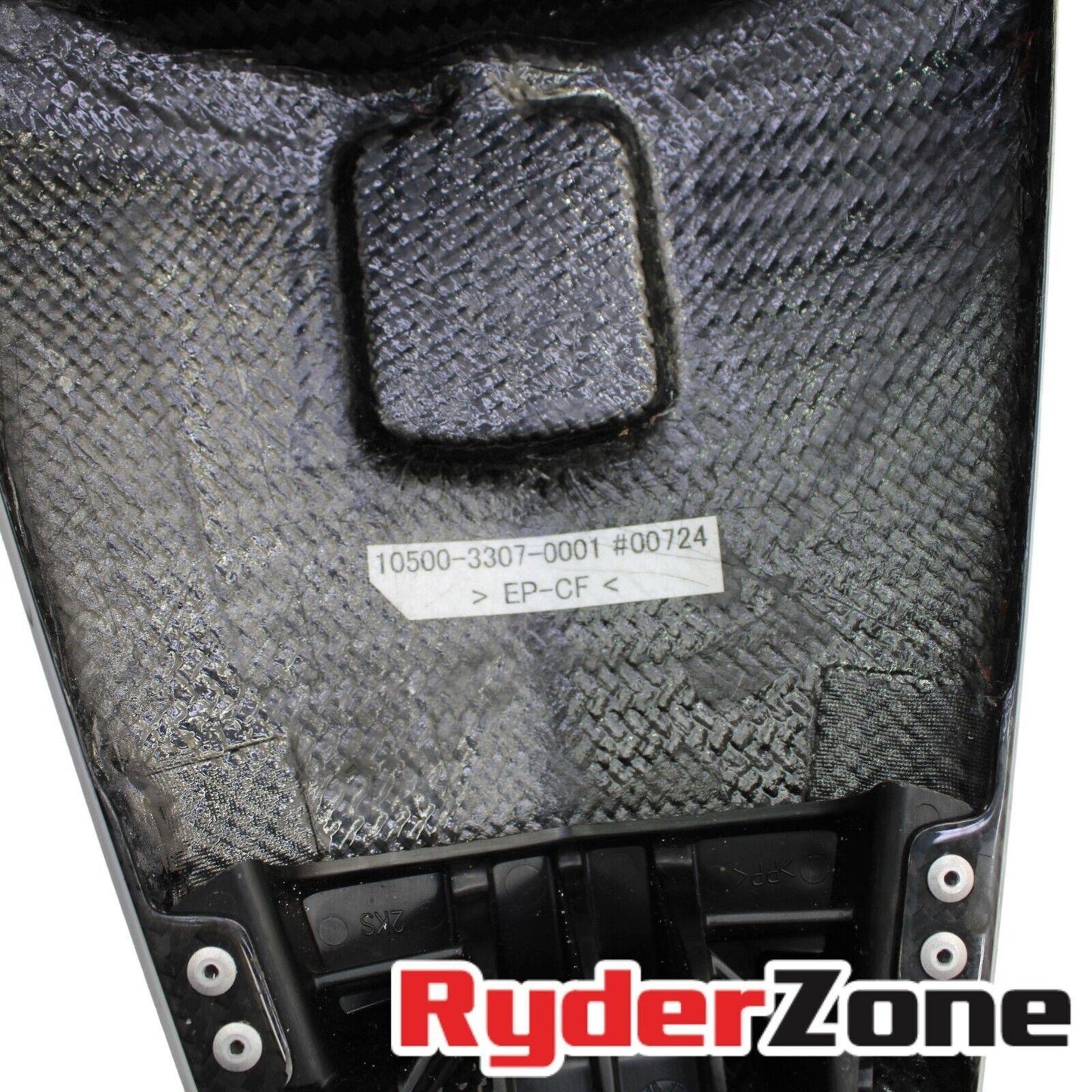 2015 - 2019 YAMAHA YZF R1M CCU GPS TIMER DATA LOGGER CARBON COWL REAR SECTION