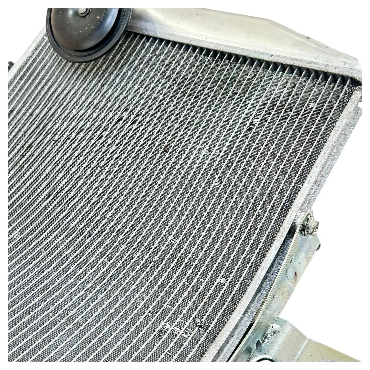 2017 - 2025 SUZUKI GSXR 1000 RADIATOR ENGINE COOLER FANS MOTOR COOLANT TANK HORN