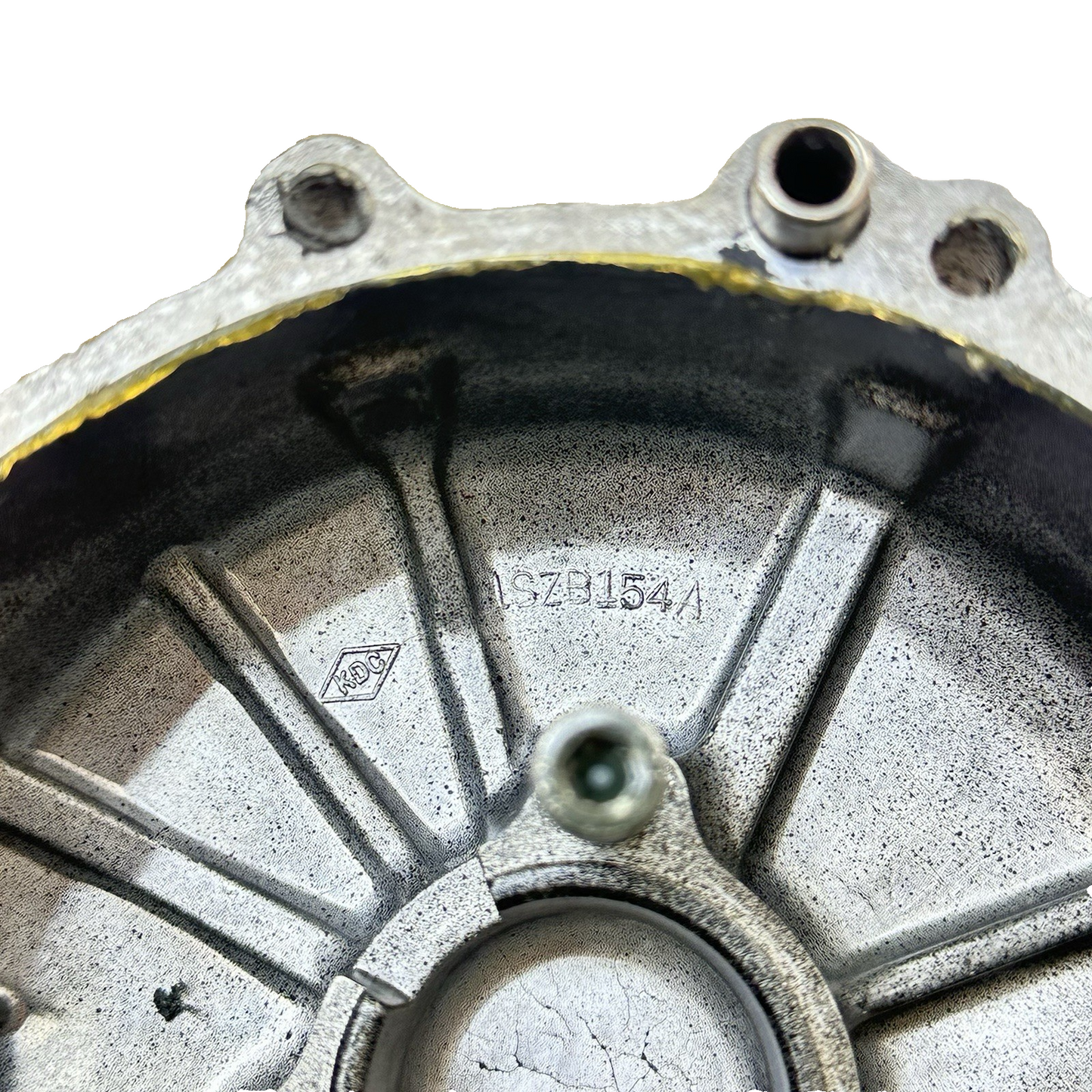 2017 - 2025 SUZUKI GSXR 1000 STATOR COVER MAGNETO ALTERNATOR SILVER *SCUFFED*