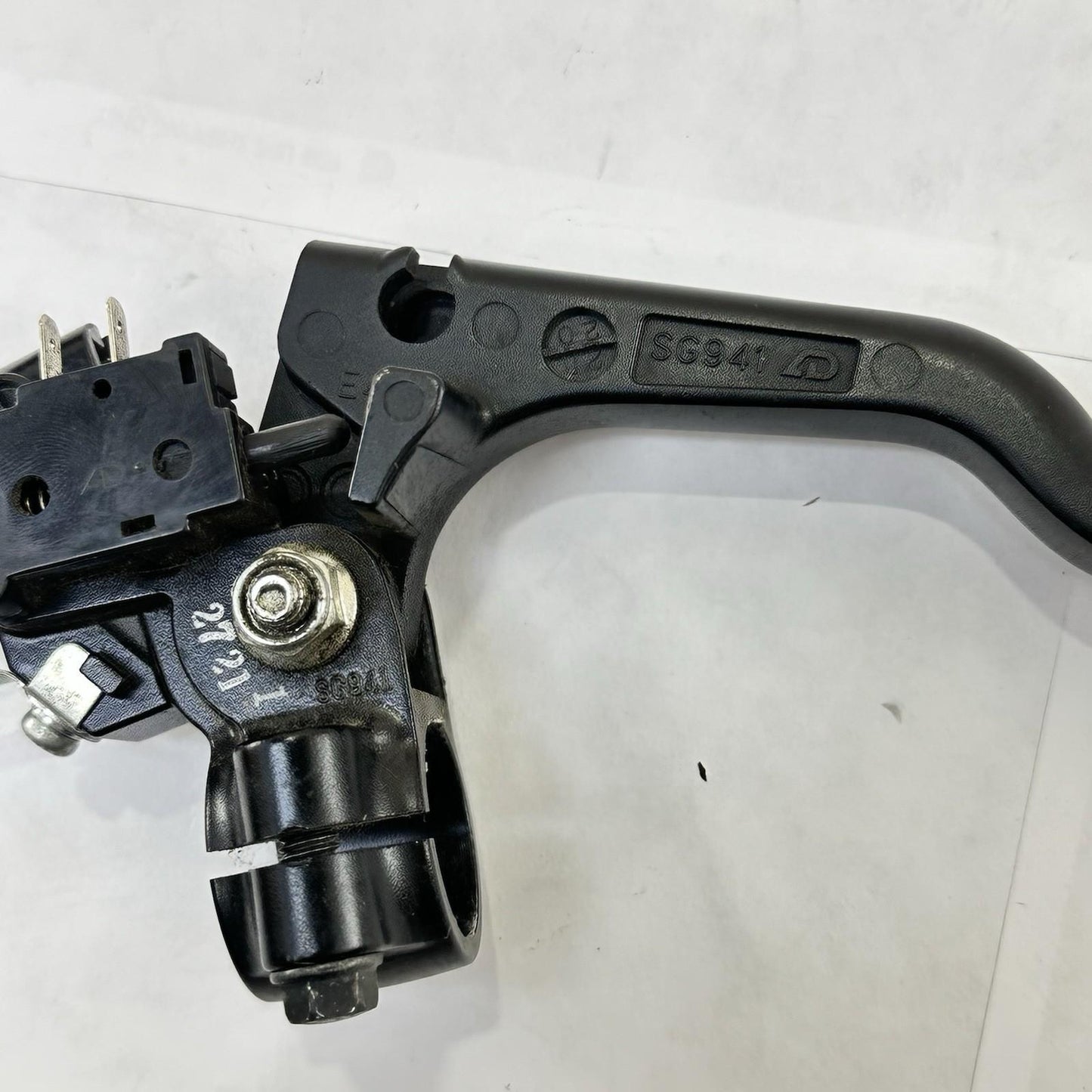 2011 - 2022 SUZUKI GSXR 600 GSXR 750 CLUTCH PERCH LEFT LEVER MOUNT SET STOCK OEM