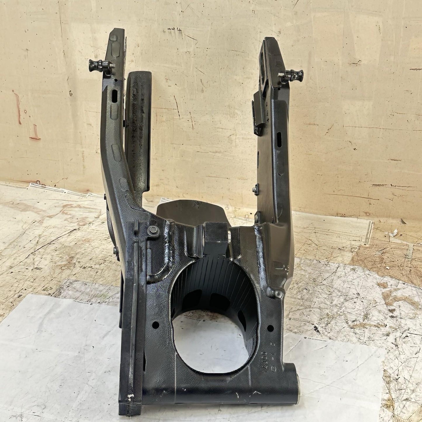 2011 - 2022 SUZUKI GSXR 600 GSXR 750 REAR SWINGARM BACK SHOCK WHEEL STOCK OEM