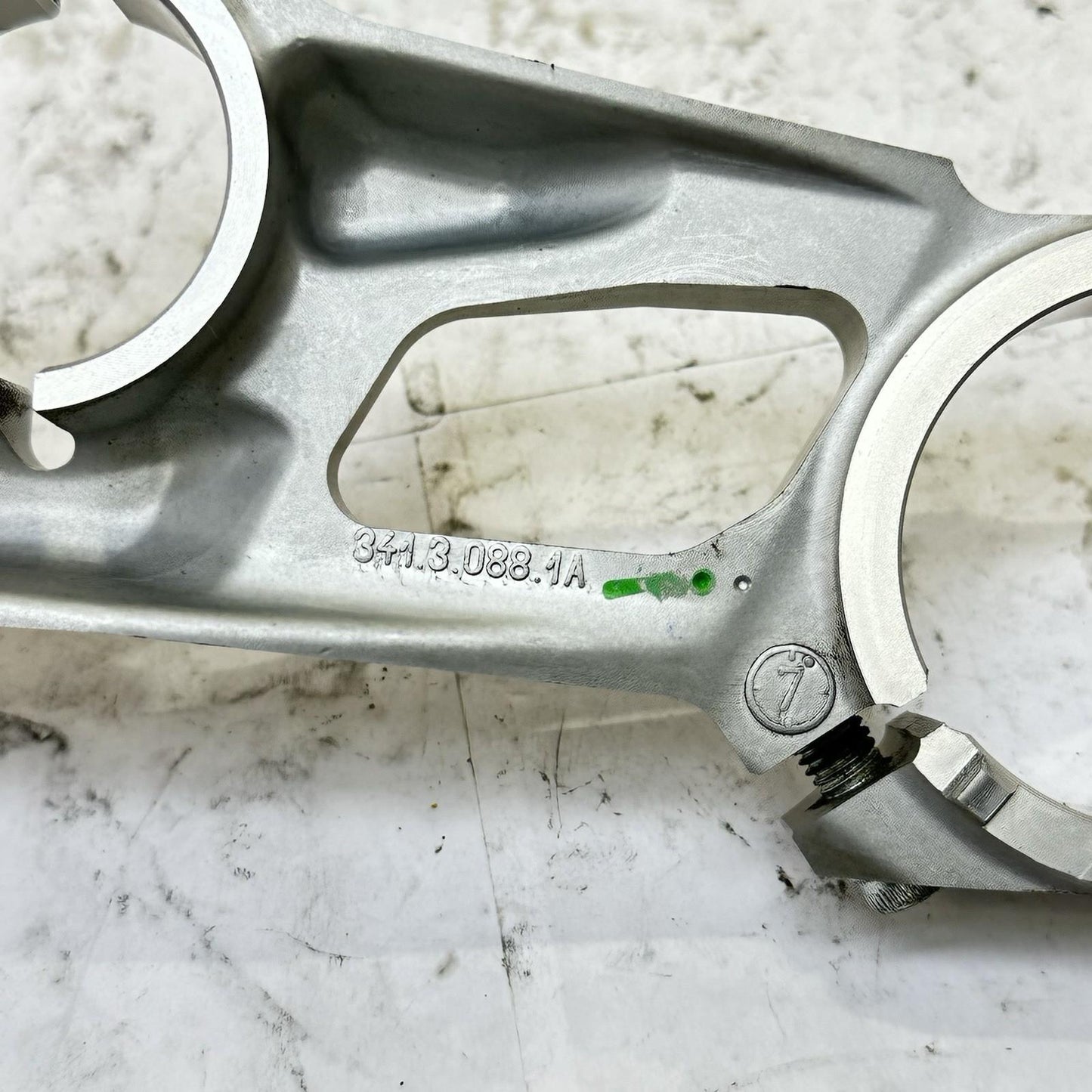 2016 - 2019 DUCATI 959 PANIGALE UPPER TRIPLE TREE FRONT FORK CLAMP SILVER STOCK