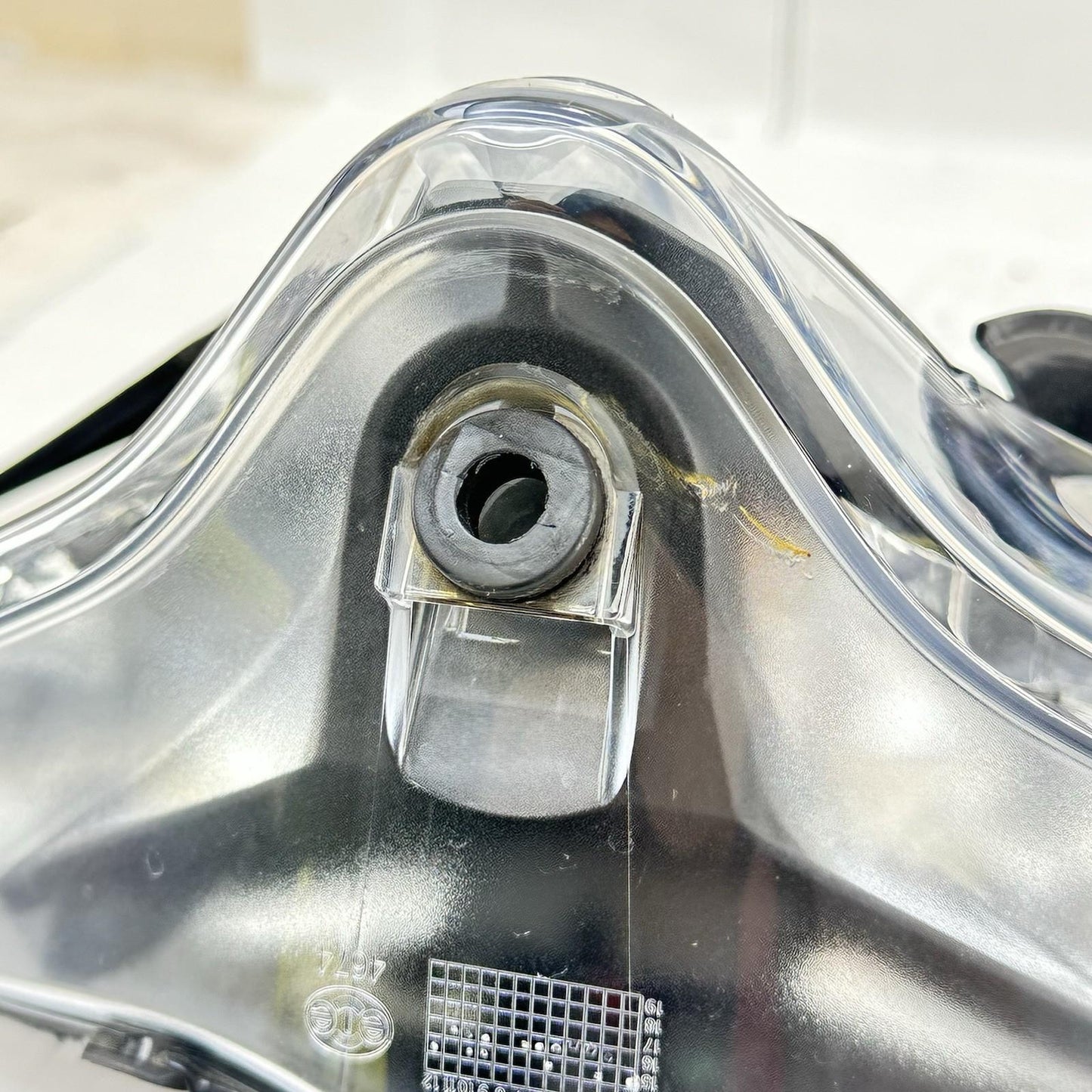 2016 - 2019 DUCATI 959 PANIGALE HEADLIGHT FRONT LIGHT LAMP ASSEMBLY HOUSING OEM