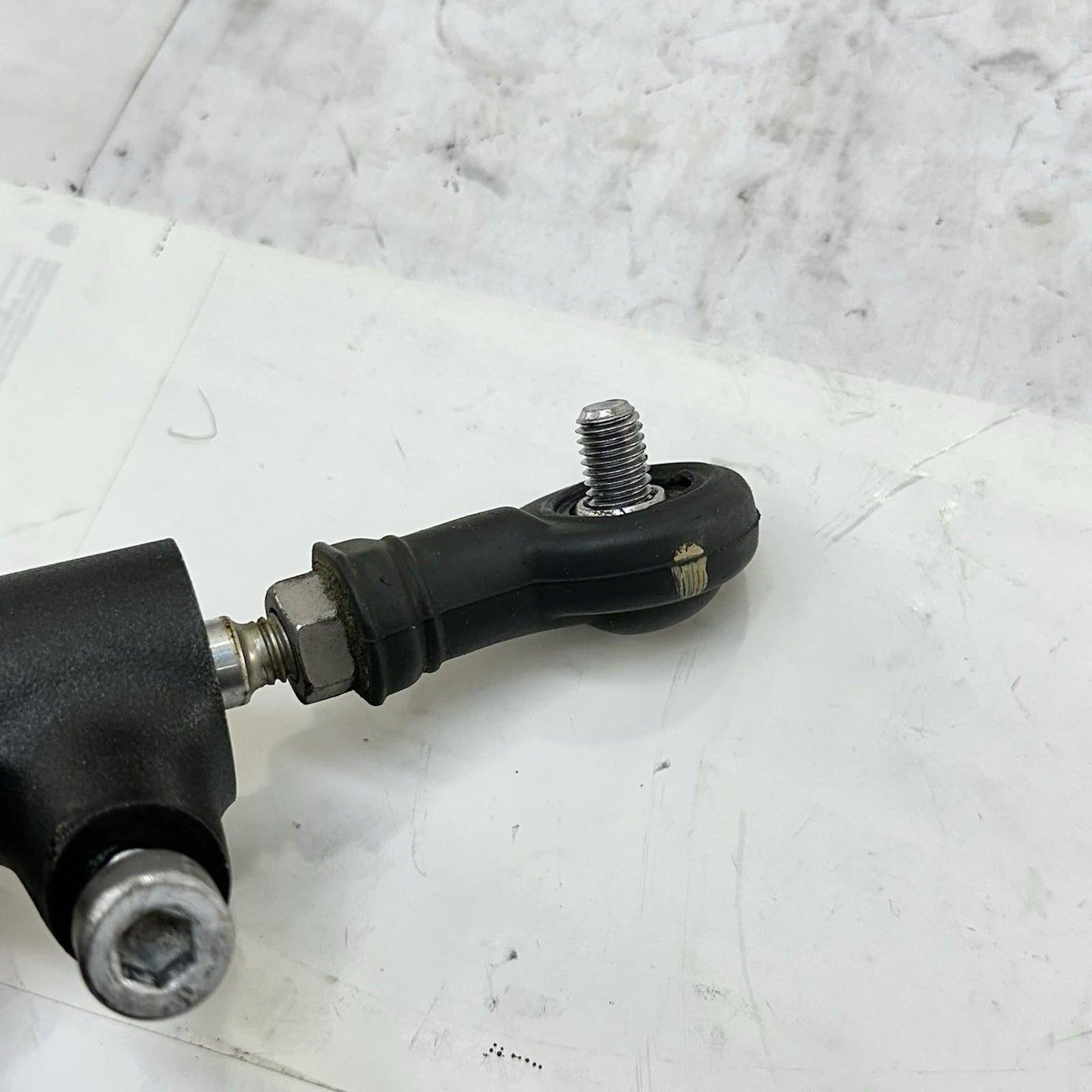 2013 - 2017 TRIUMPH DAYTONA 675 STEERING STABILIZER STEER DAMPER STOCK OEM