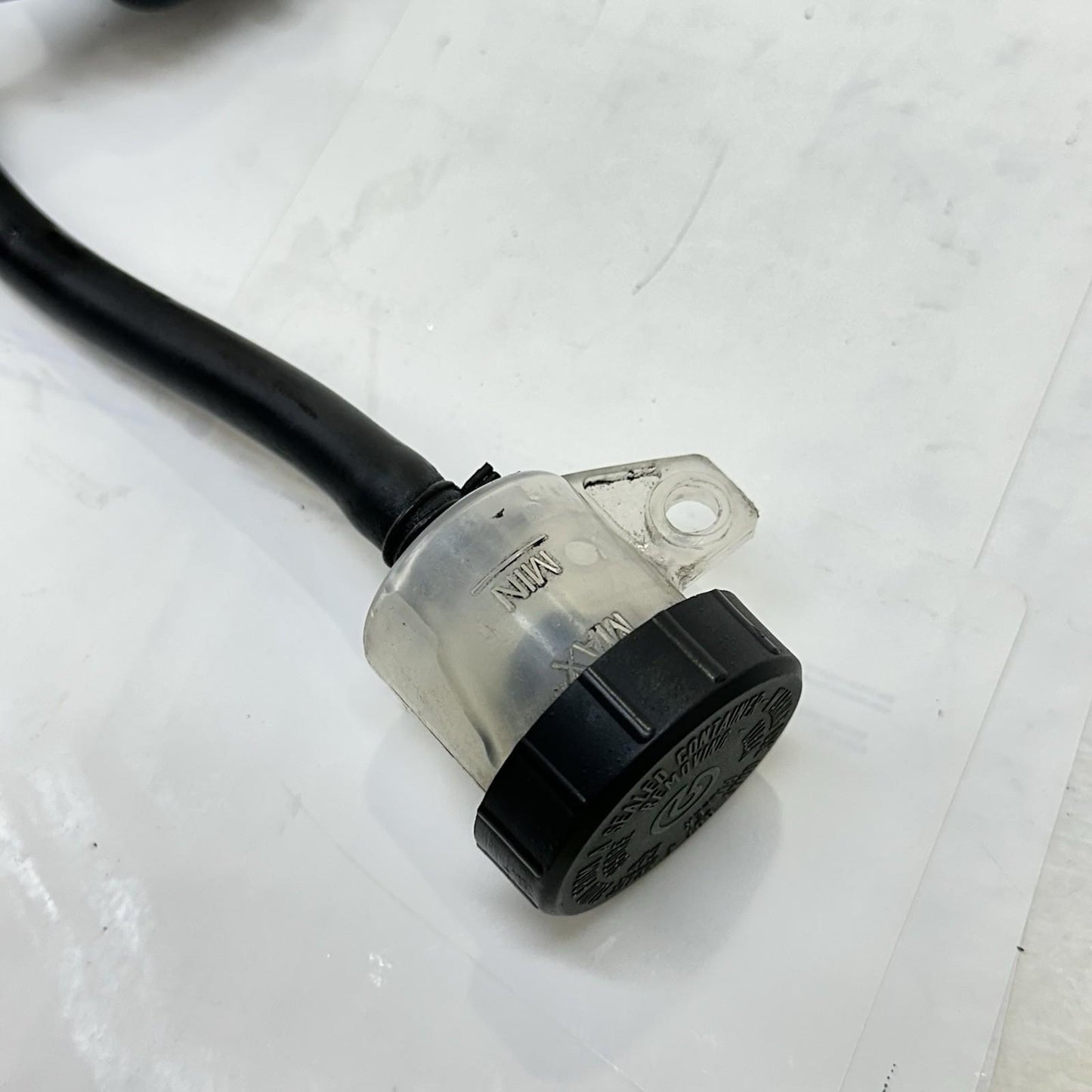 2016 - 2018 DUCATI HYPERMOTARD 939 REAR MASTER CYLINDER BACK BRAKE RESERVOIR