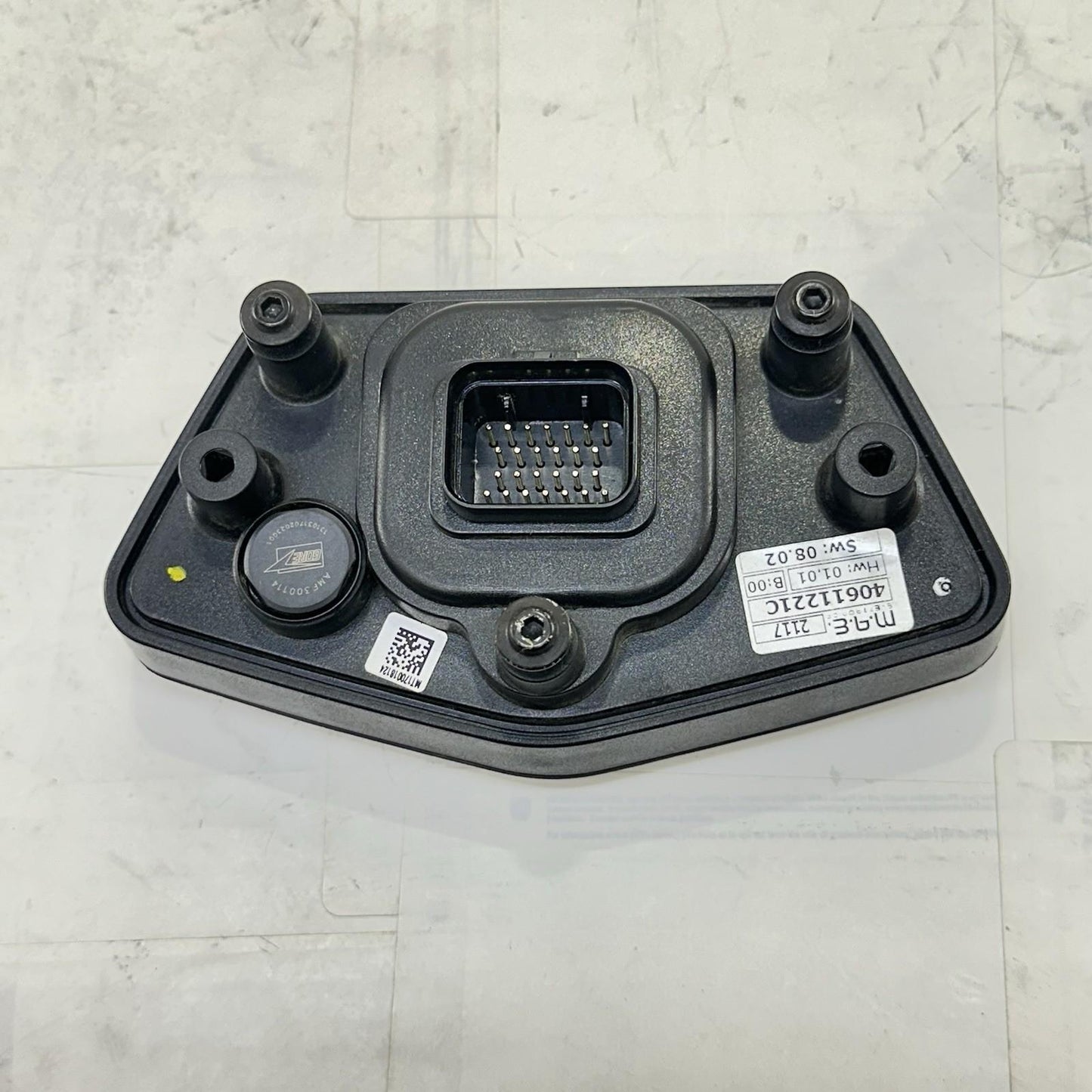 2016 - 2018 DUCATI HYPERMOTARD 939 SPEEDOMETER DASH GUAGES TACH SPEEDO DISPLAY
