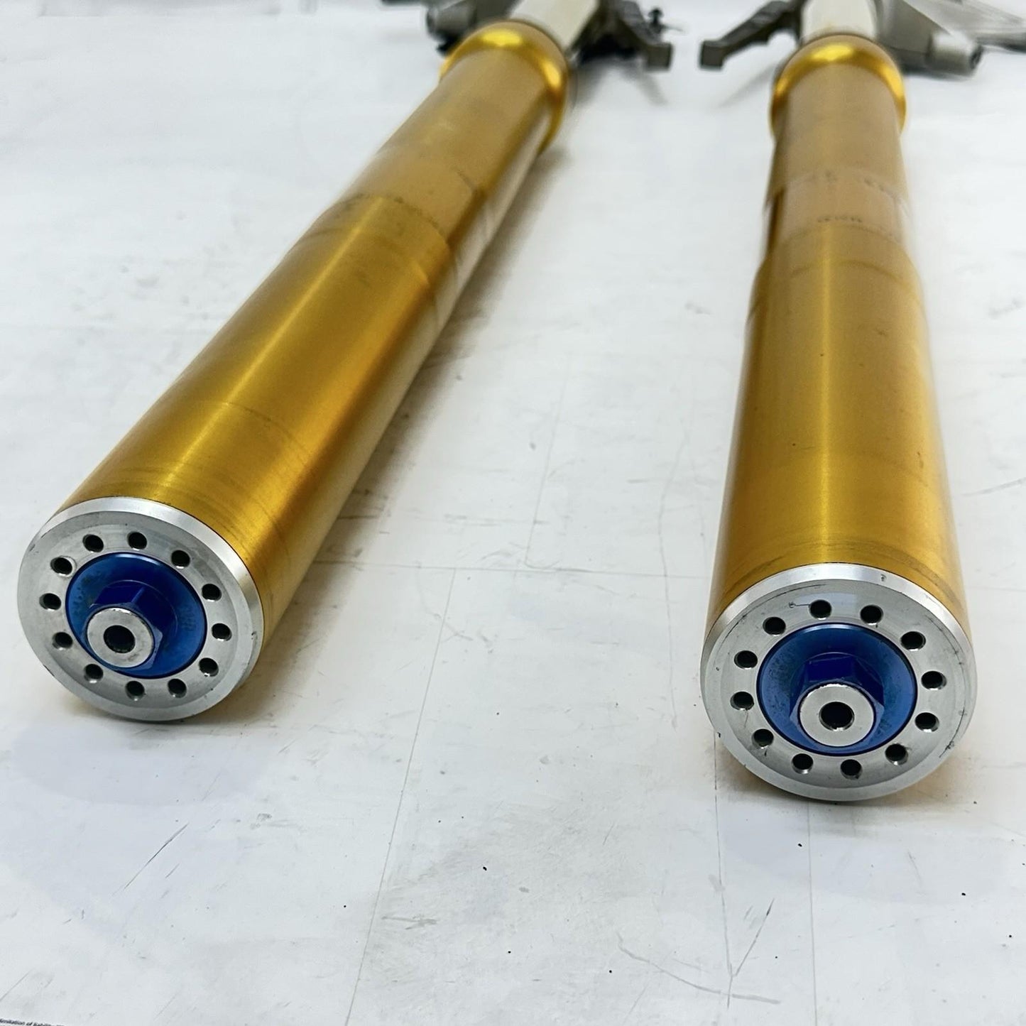 2016 - 2018 DUCATI HYPERMOTARD 939 FRONT FORKS SUSPENSION TUBES SET PAIR YELLOW