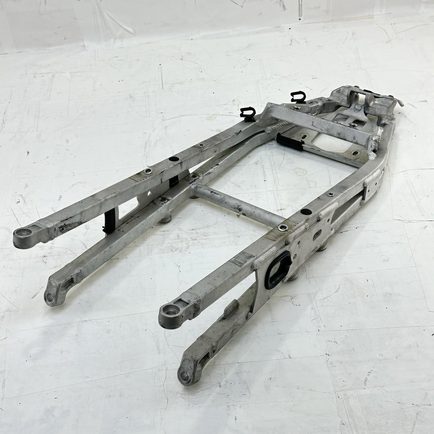 2021 - 2024 APRILIA TUONO V4 1100 SUBFRAME REAR UNDERTAIL FRAME BACK UNDER