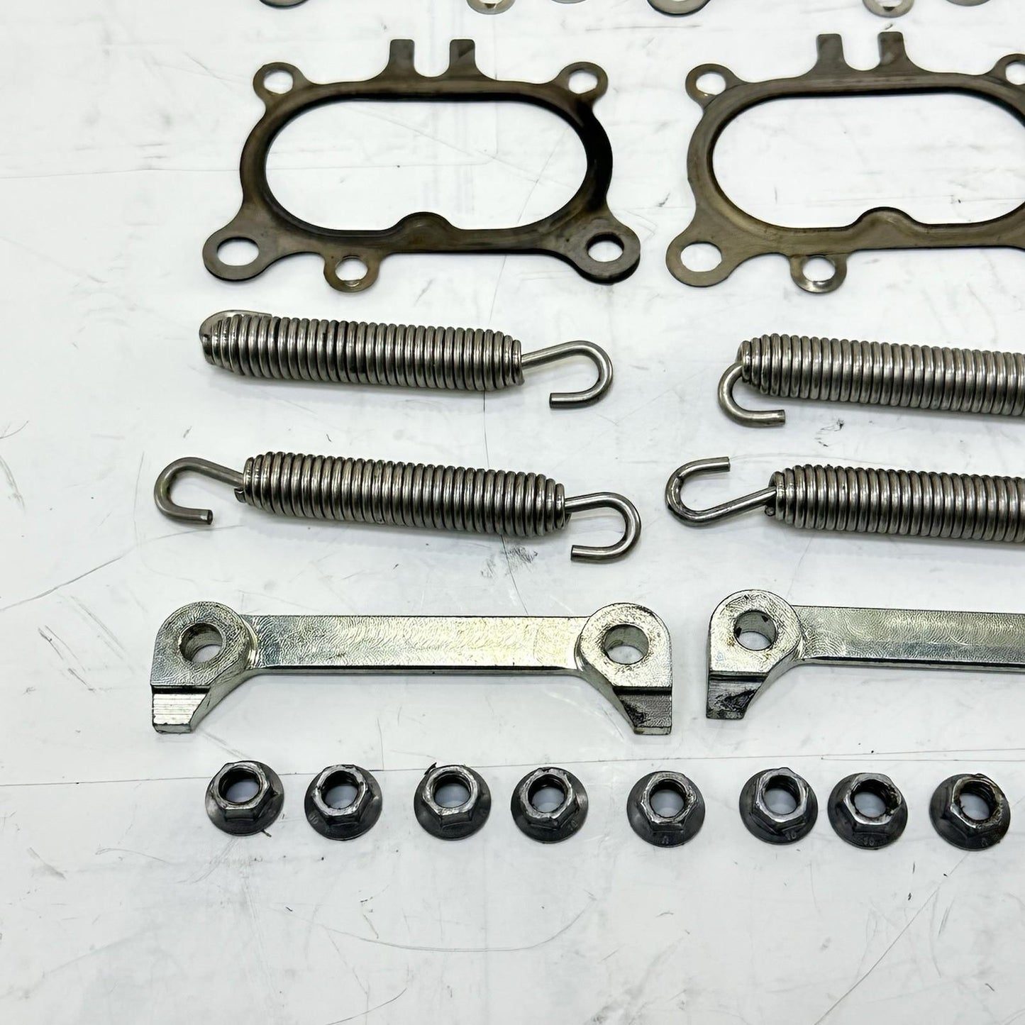 2018 - 2024 DUCATI PANIGALE V4S HEADER EXHAUST HARDWARE MOUNTING NUTS BOLTS