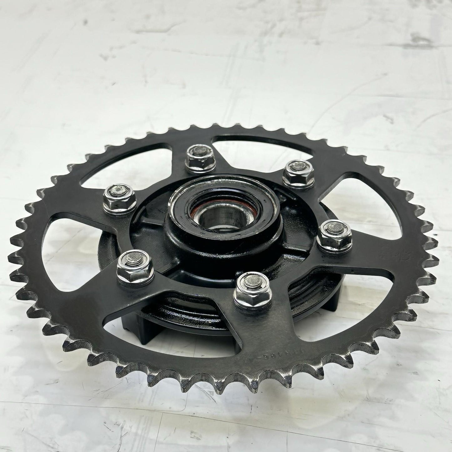 2009 - 2014 YAMAHA YZF R1 REAR SPROCKET BACK WHEEL MAIN CHAIN DRIVE CUSH HUB