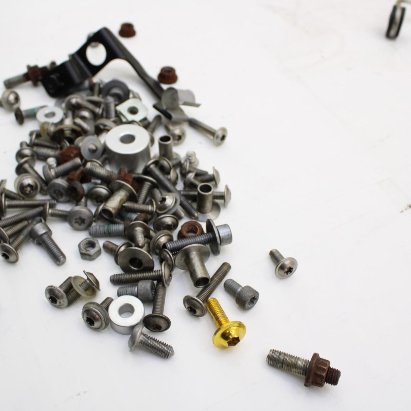 2009 - 2014 BMW S1000RR BOLTS SET HARDWARE KIT FAIRING STOCK