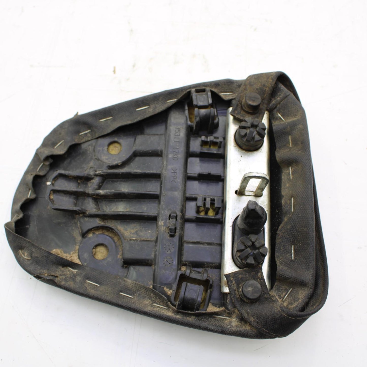 2017 - 2025 SUZUKI GSXR1000 GSXR 1000R PASSENGER SEAT REAR BACK PAD PILON