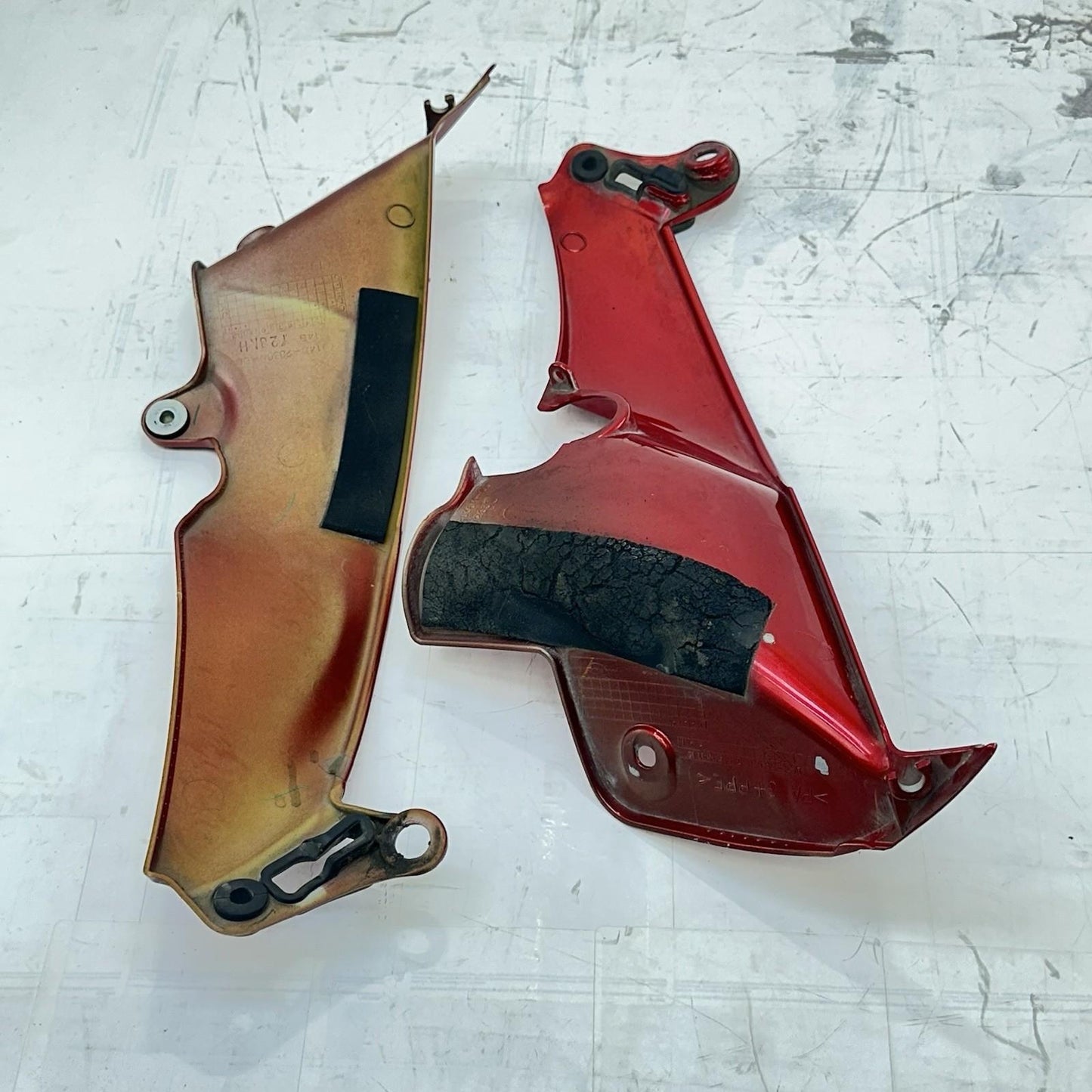 2009 - 2014 YAMAHA YZF R1 SIDE INNER FAIRINGS LEFT RIGHT COWLS PLASTICS RED