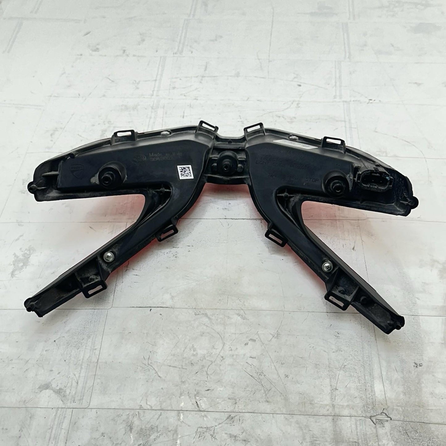 2016 - 2019 DUCATI 959 PANIGALE TAILLIGHT REAR BRAKE LIGHT BACK TAIL LAMP STOCK