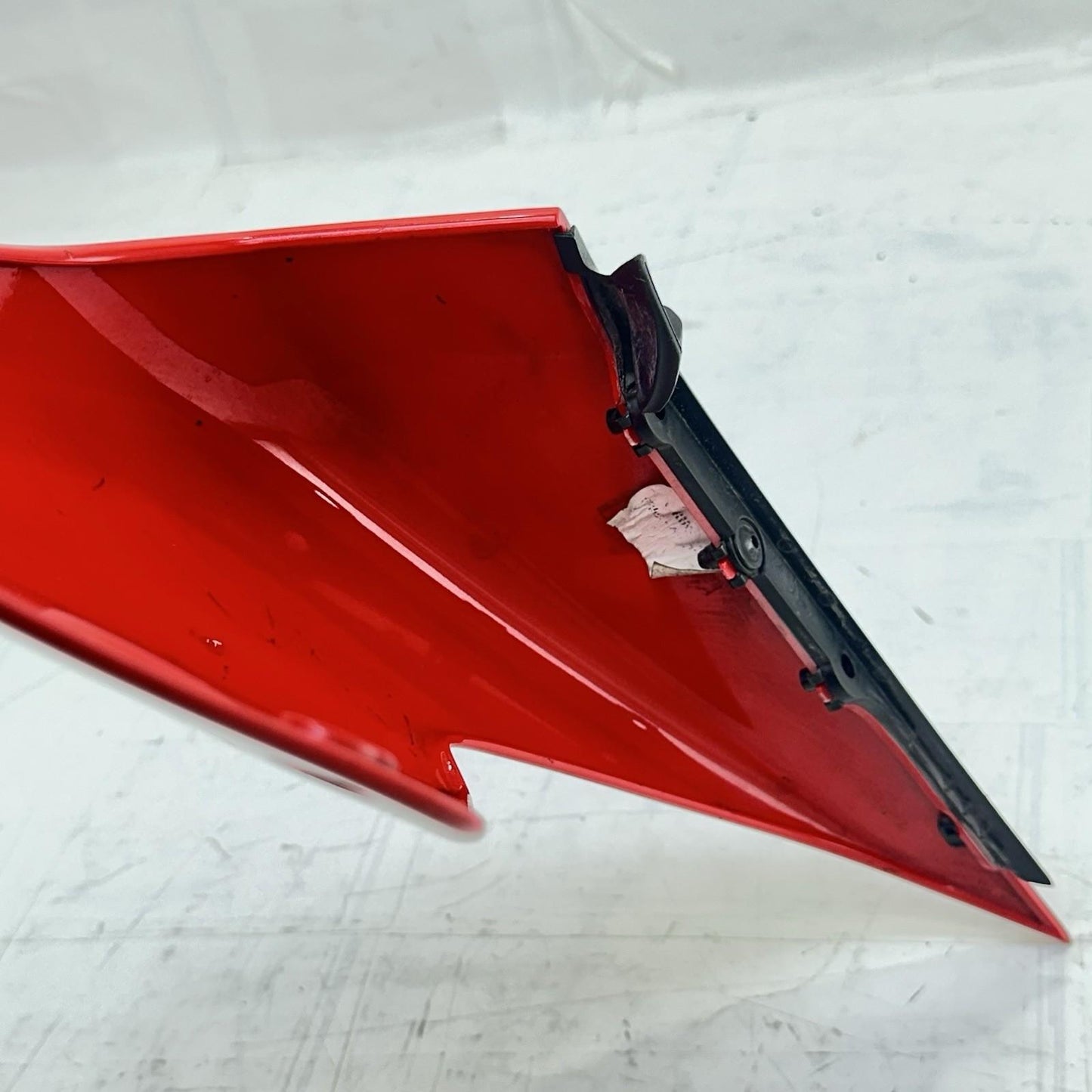 2016 - 2019 DUCATI 959 PANIGALE REAR TAIL FAIRING RIGHT BACK COWL PLASTIC RED