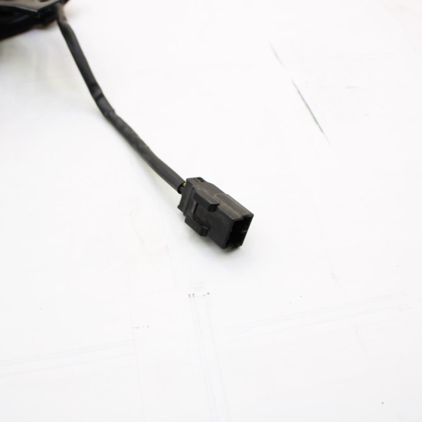 2009 - 2012 TRIUMPH DAYTONA 675 TAIL TAILLIGHT REAR BACK BRAKE LIGHT RED STOCK