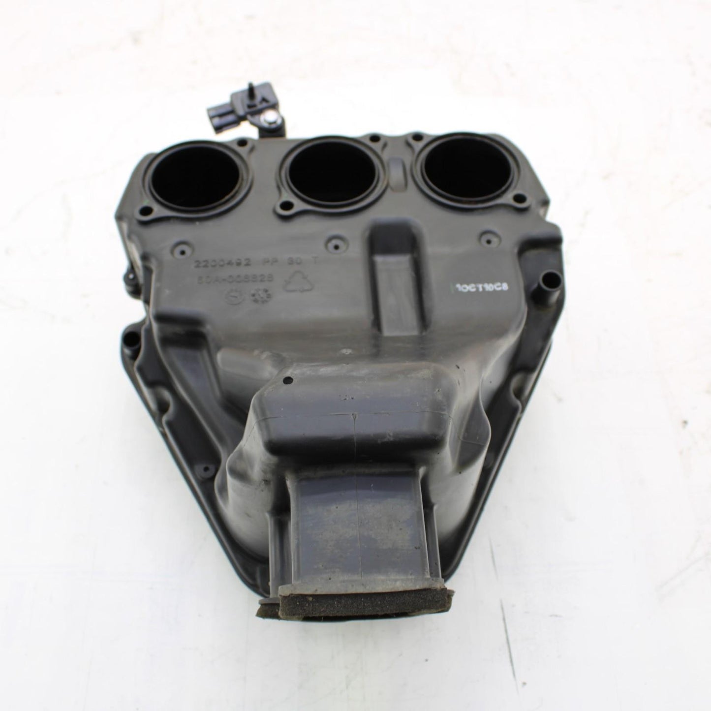 2009 - 2012 TRIUMPH DAYTONA 675 AIRBOX AIR INTAKE FILTER BOX HOUSING STOCK