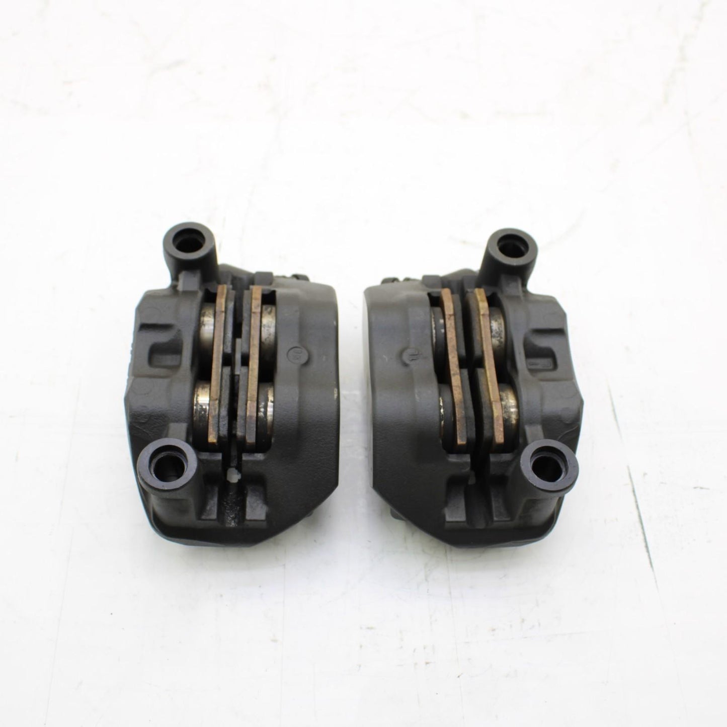 2009 - 2012 Triumph Daytona 675 FRONT BRAKE CLALIPER SET LEFT RIGHT SET STOCK