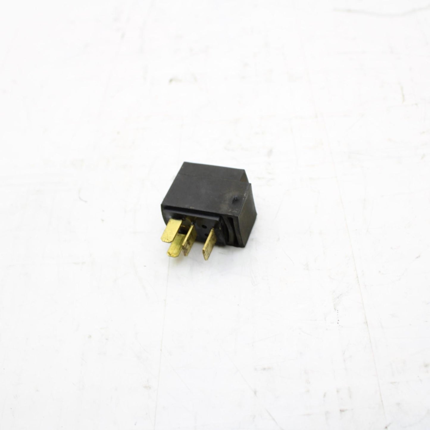 2009 - 2012 Triumph Daytona 675 TURN SIGNAL INDICATOR RELAY STOCK