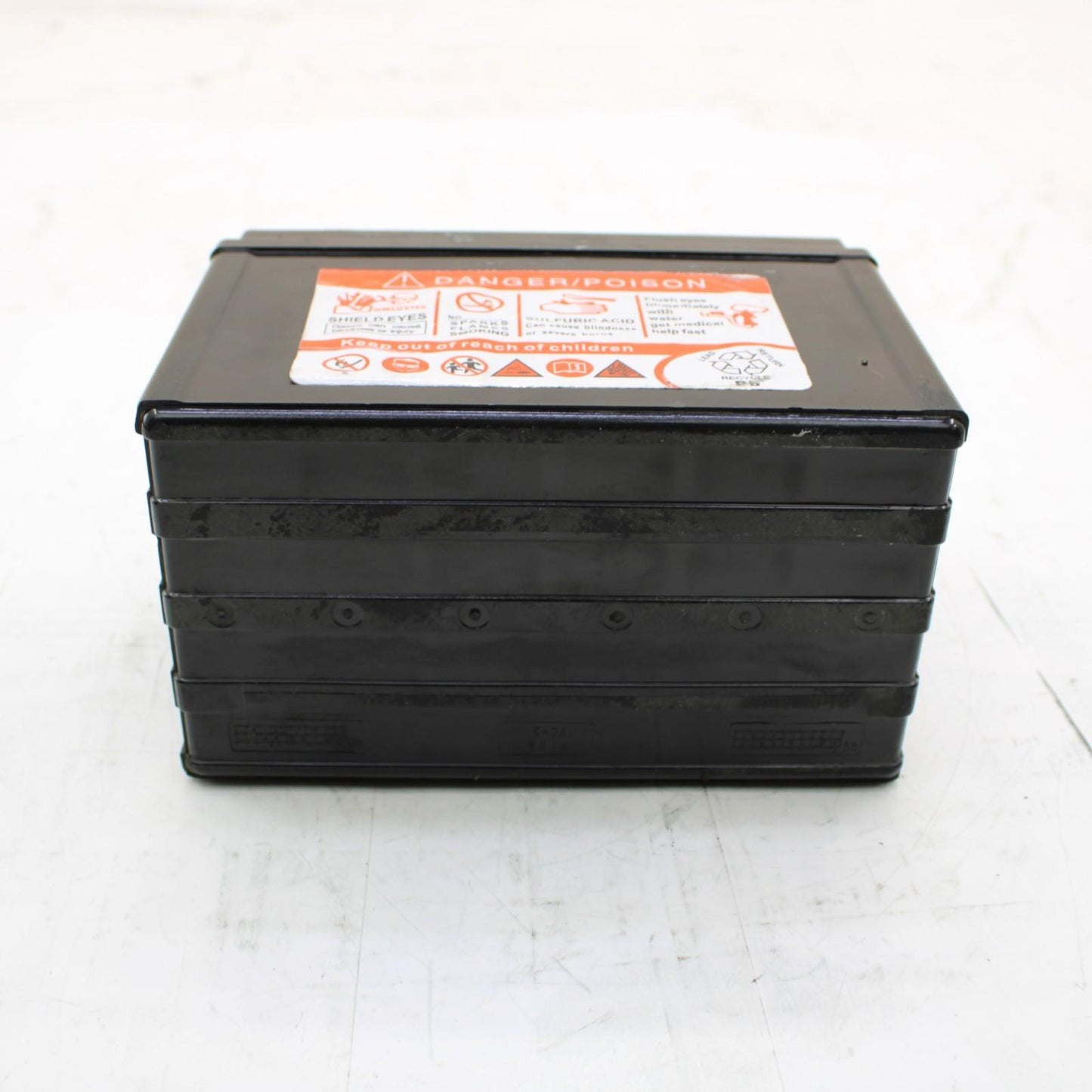 2009 - 2012 TRIUPM DAYTONA 675R BATTERY AGM CALTRIC