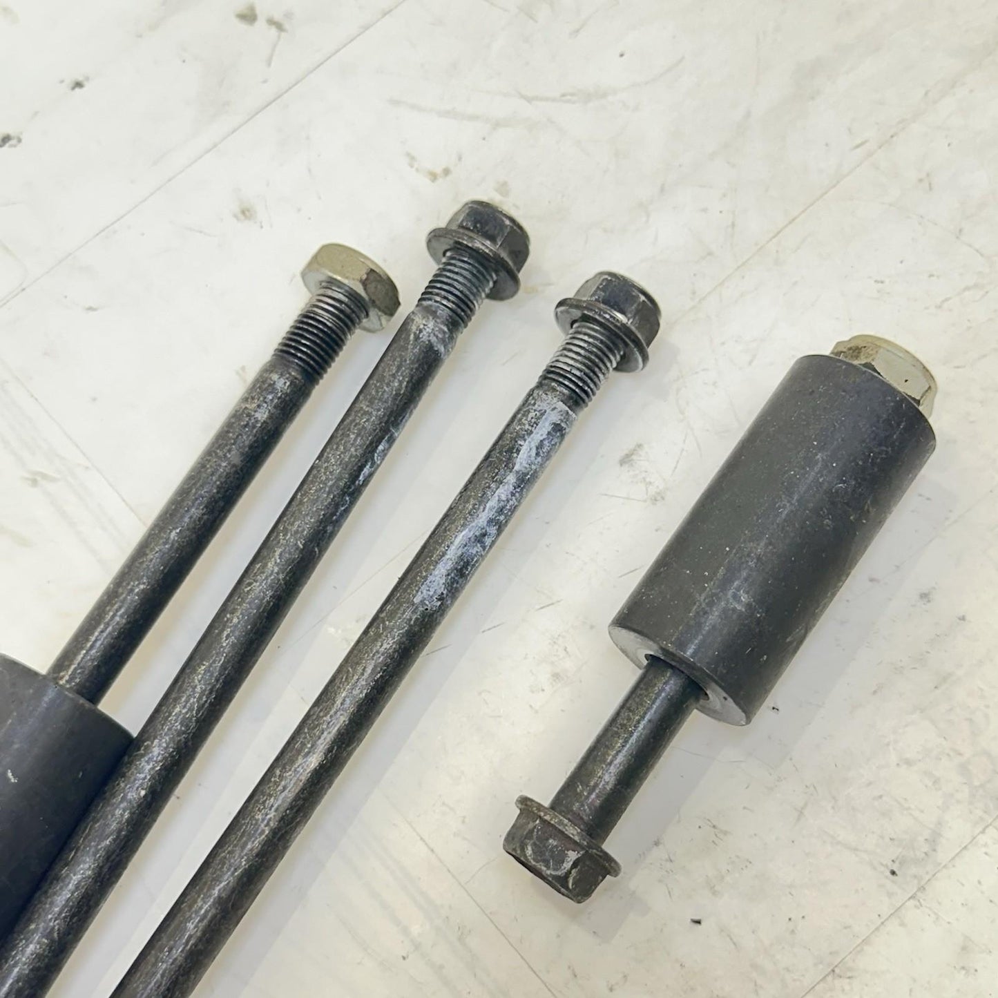 2017 - 2023 KAWASAKI NINJA EX650 ENGINE BOLTS SCREWS MOTOR MOUNTING HARDWARE