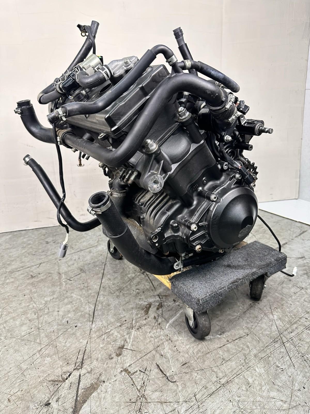 2009 - 2014 YAMAHA YZF R1 ENGINE MOTOR ASSEMBLY RUNS STRONG COMPLETE