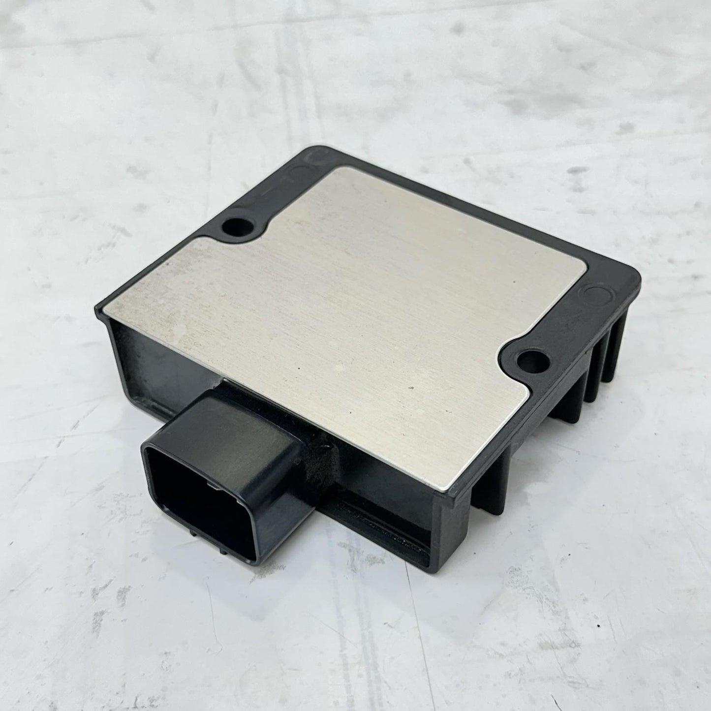 2017 - 2023 KAWASAKI NINJA EX650 VOLTAGE REGULATOR RECTIFIER ENGINE MOTOR STOCK