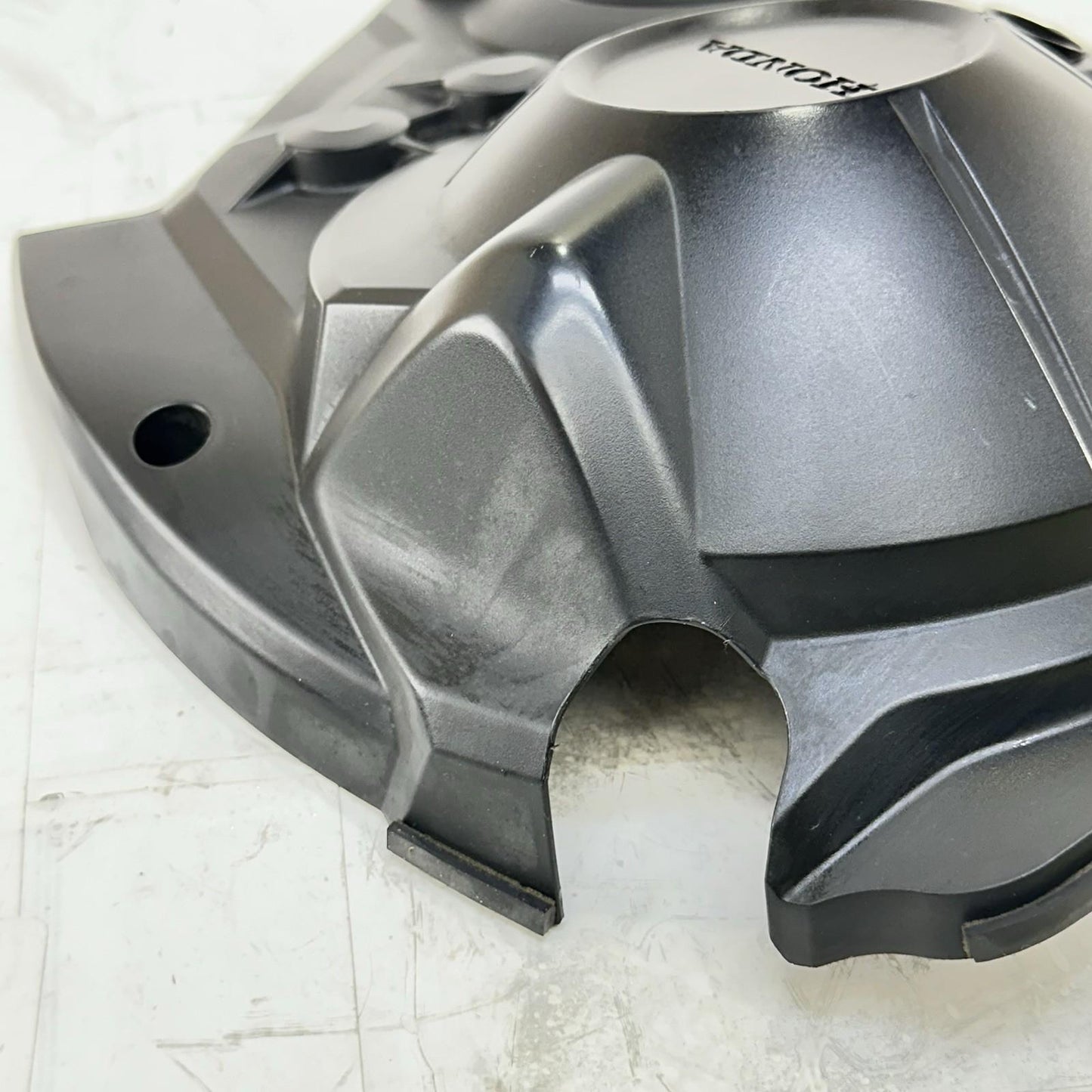 2017 - 2019 HONDA CBR1000RR RIGHT CRANKCASE CLUTCH COVER SIDE GUARD PLASTIC