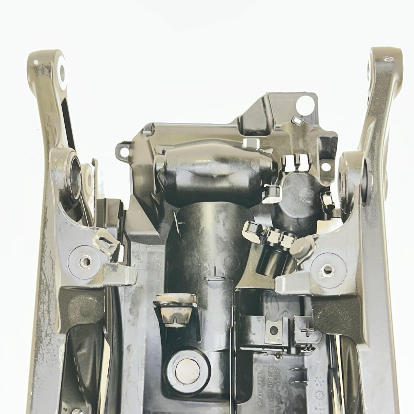 2017 - 2019 HONDA CBR1000RR SUBFRAME REAR FENDER UNDERTAIL BACK TAIL BLACK STOCK