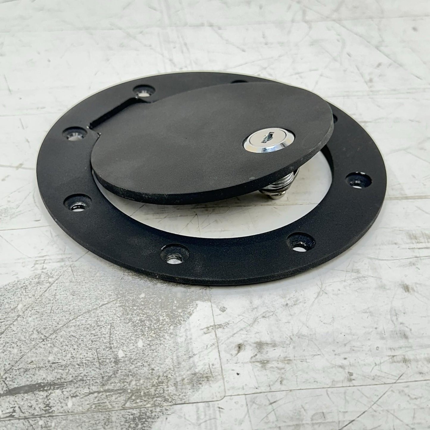 2016 CAN-AM SPYDER RT FUEL TANK LOCK KEY GAS CAP LID COVER GUARD BOLTS SET