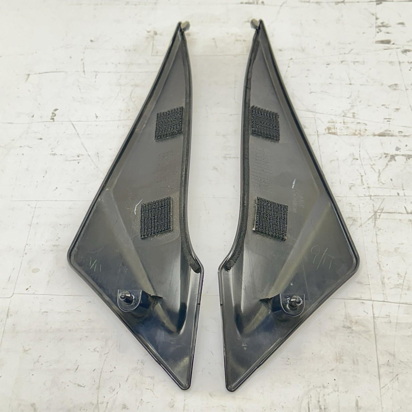 2011 - 2026 SUZUKU GSXR 600 GSXR 750 FUEL TANK SIDE FAIRINGS TRIM COWL PLASTIC