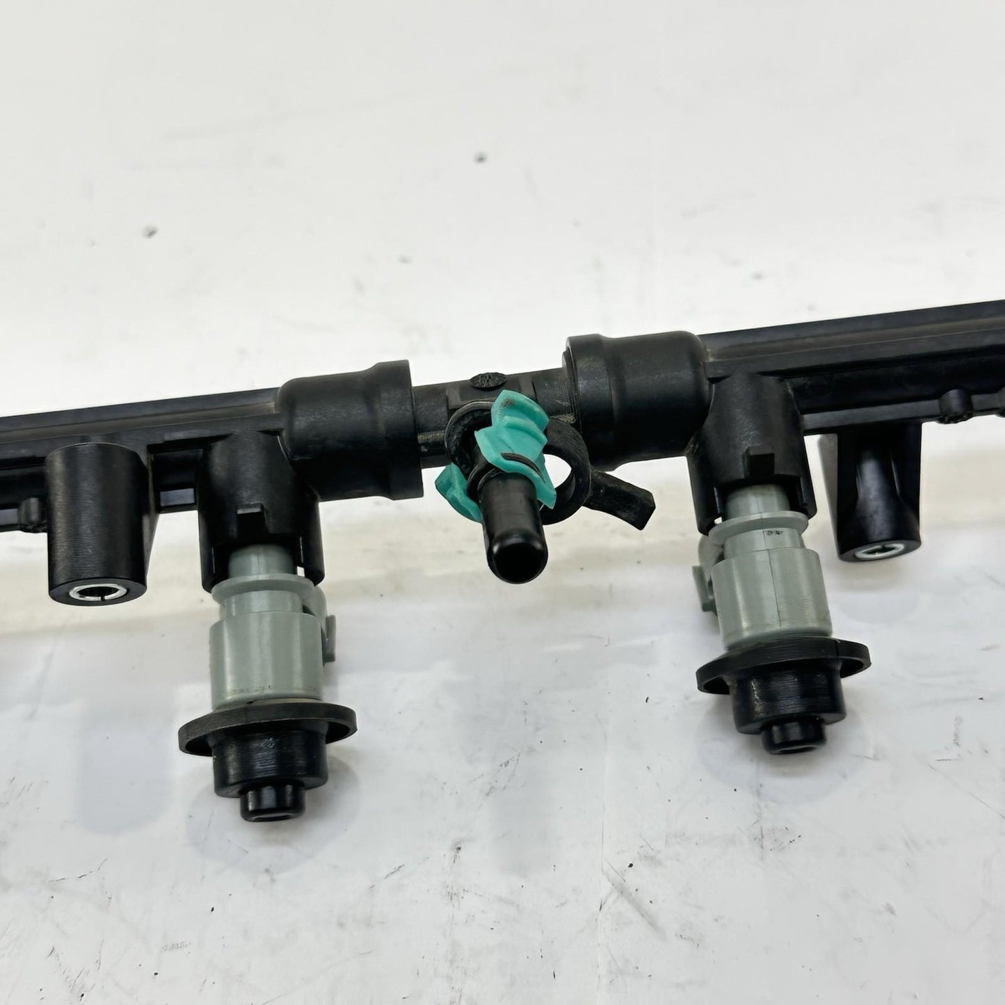 2007 - 2012 HONDA CBR600RR FUEL INJECTORS GAS SENDING RAILING BRACKET BOLTS