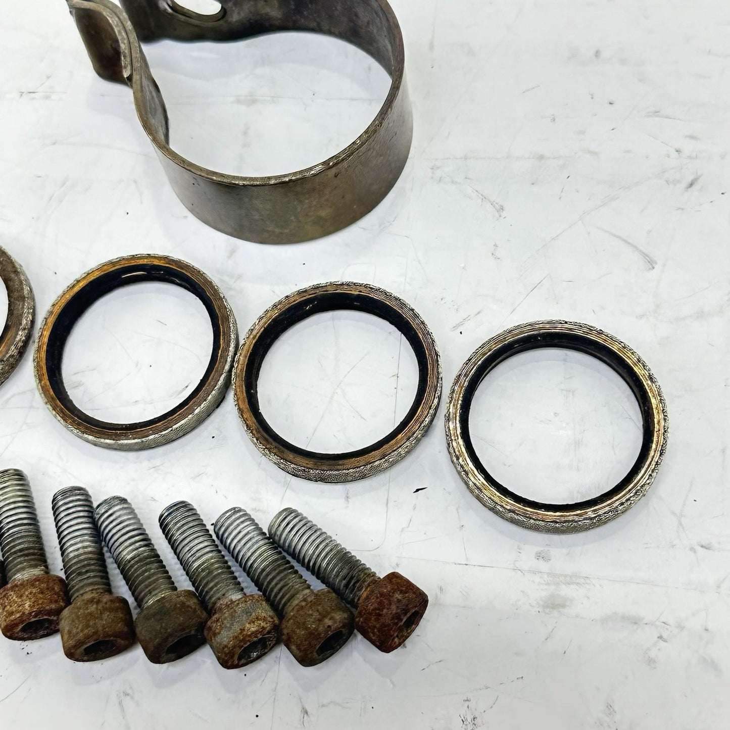 2006 2007 SUZUKI GSXR 600 GSXR 750 EXHAUST HEADER BOLTS MANIFOLD HARDWARE