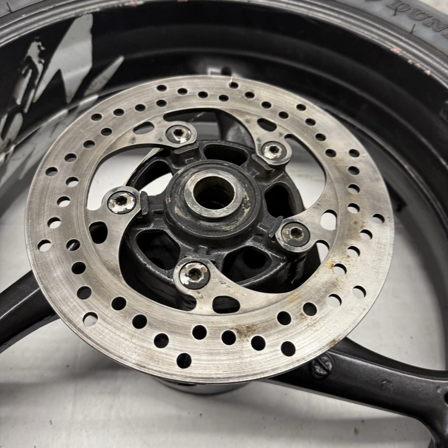 2011 - 2025 SUZUKI GSXR600 GSXR750 REAR WHEEL BACK RIM ROTOR HUB BLACK STOCK