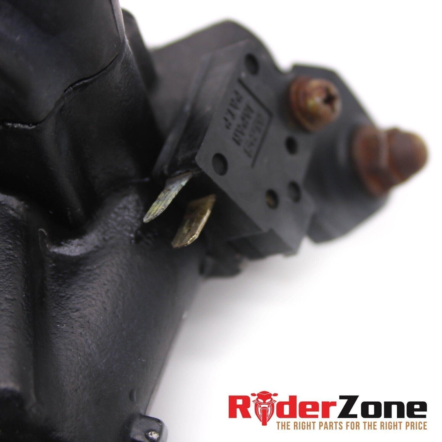 1984 - 1987 HONDA SHADOW VT700C FRONT MASTER CYLINDER BRAKE 45510-MF5-405