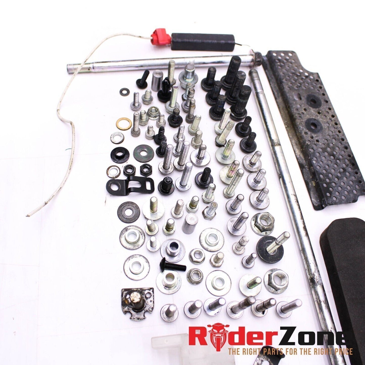 2014 - 2016 YAMAHA FZ09 HARWARE SET FRAME MOUNTING SCREWS STOCK ENGINE BOLTS OEM