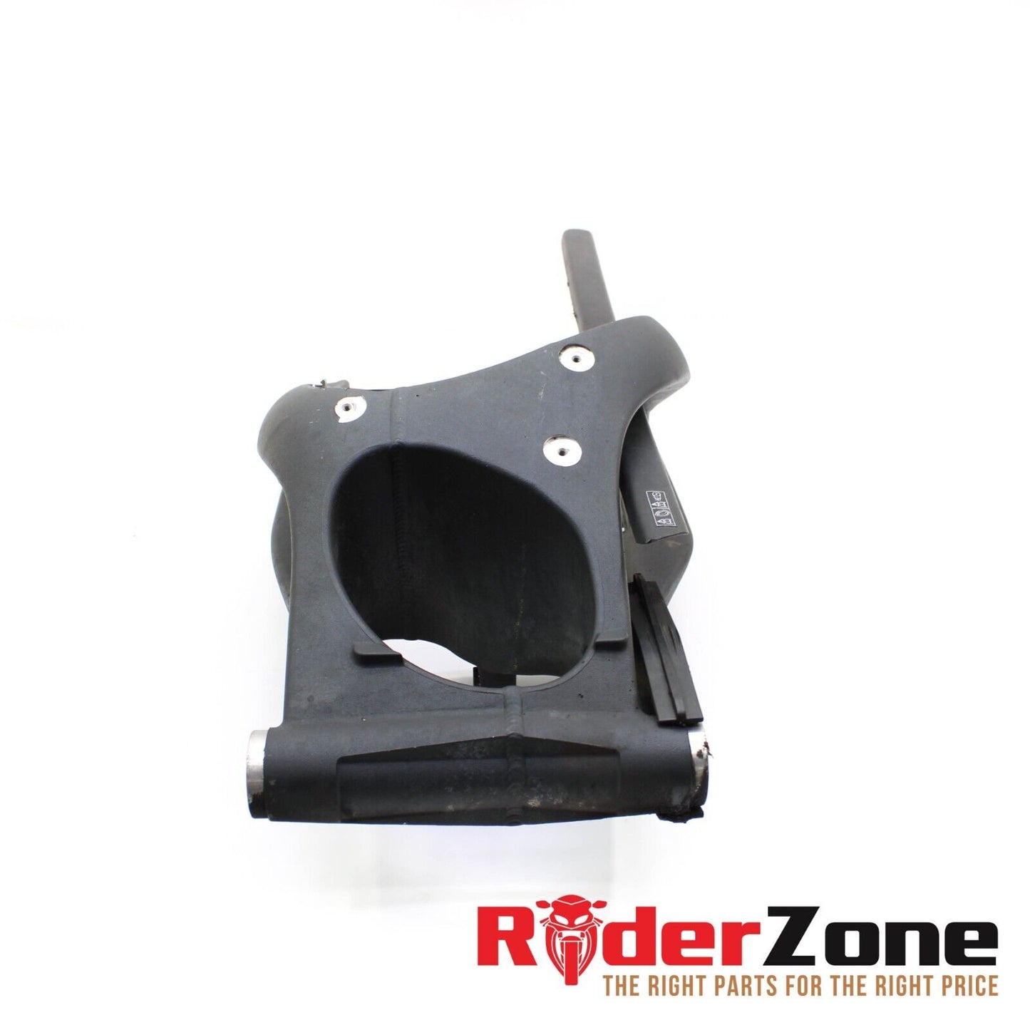 2006 - 2008 TRIUMPH DAYTONA 675 SWINGARM REAR WHEEL MOUNT FRAME CHAIN GUIDE